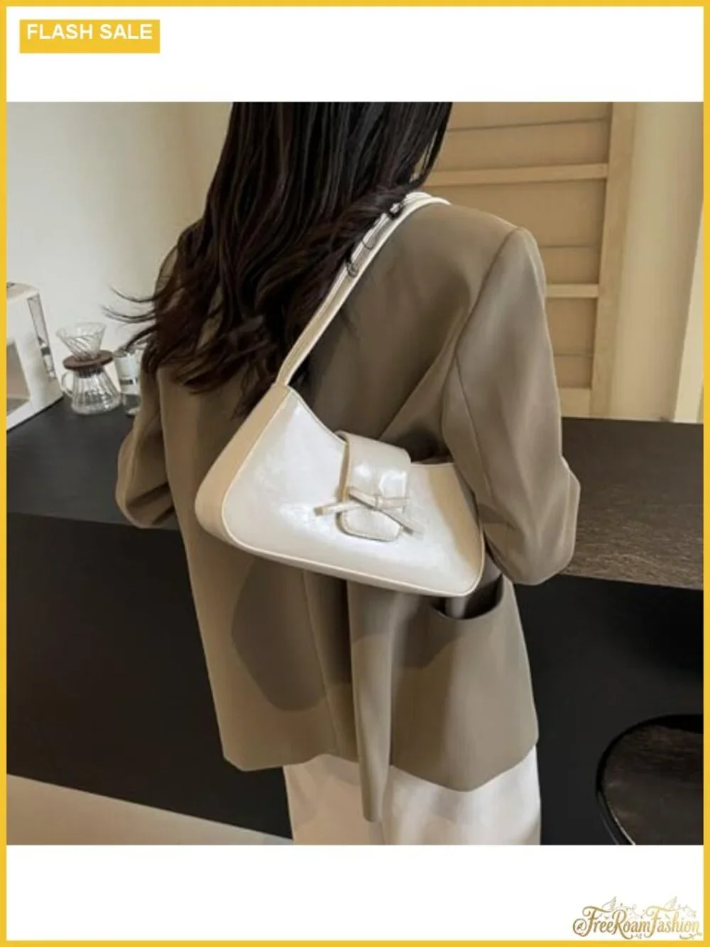 Y2K Hobo Handbag Patent Leather Shoulder Bag with Bow Detail